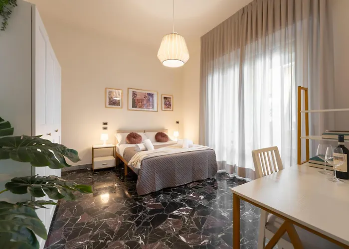 Keys Of Italy - Monaco 9 - 2 Bedrooms Flat Nearby The Train Station