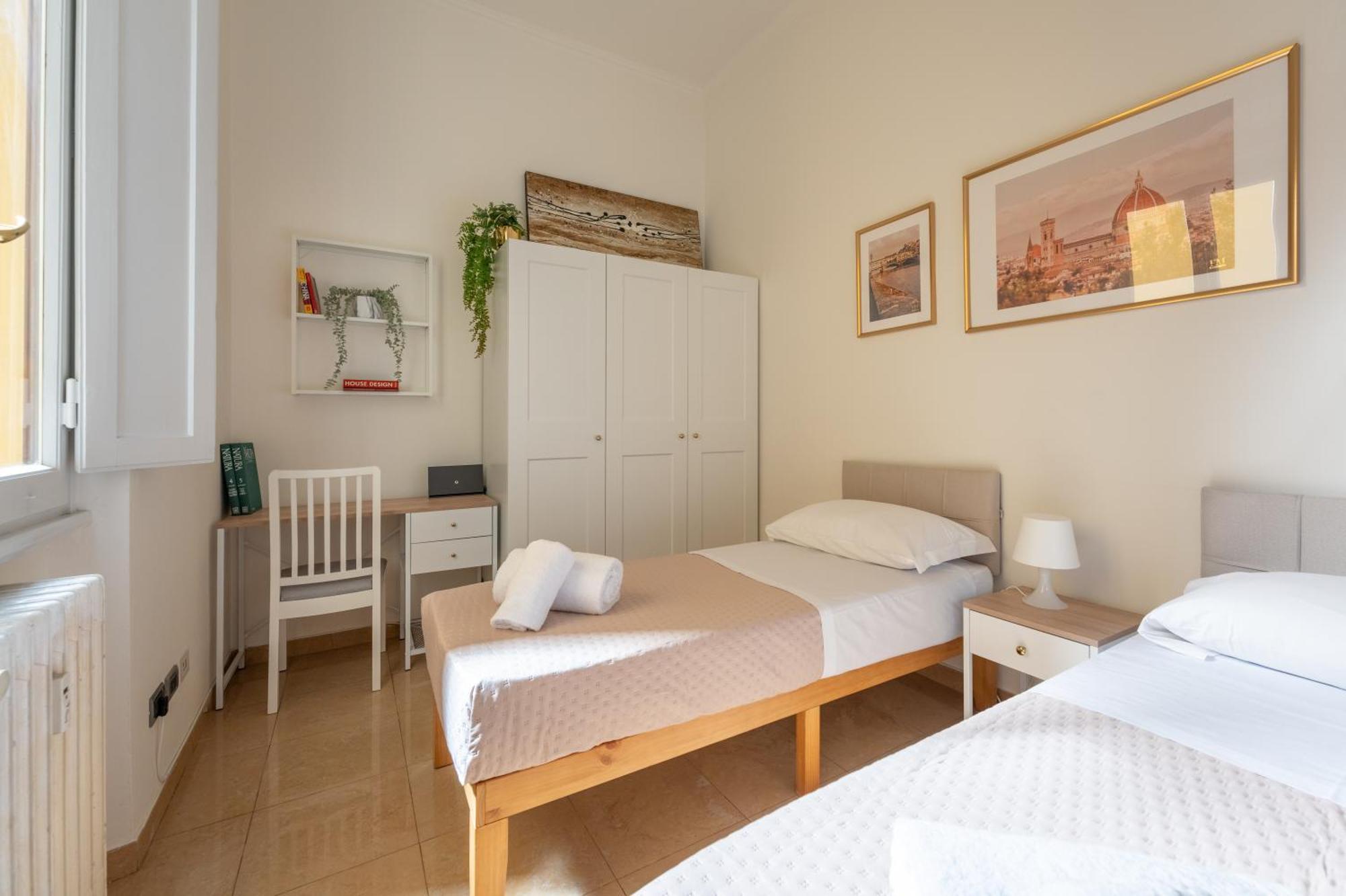 Keys Of Italy - Monaco 9 - 2 Bedrooms Flat Nearby The Train Station *