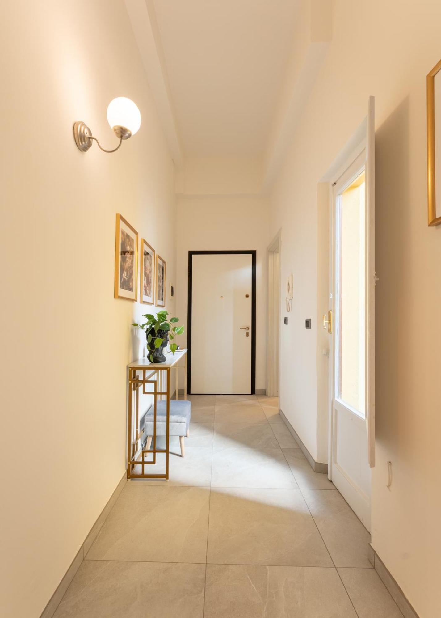 Apartamento Keys Of Italy - Monaco 9 - 2 Bedrooms Flat Nearby The Train Station Florencia
